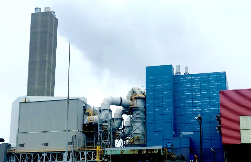 Every year Covanta Essex burns 1 mil. tons of garbage, which generates electricity. Byproducts include lead and dioxin.